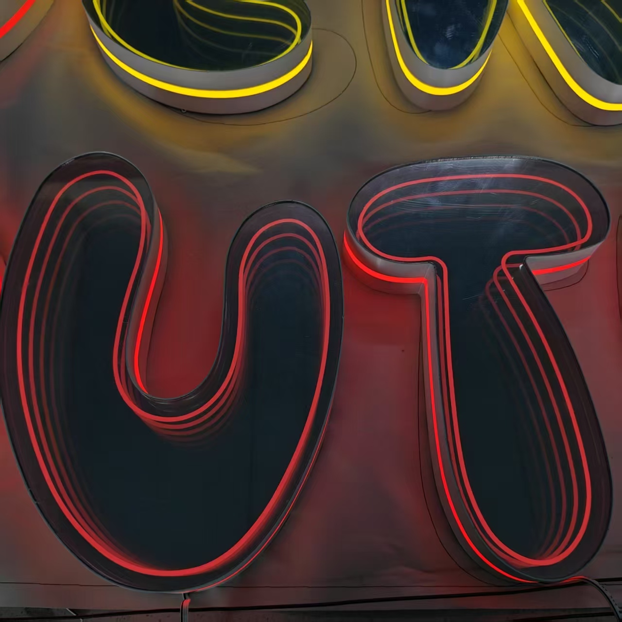 Insegna al Neon Personalizzata - Neon Sign Custom Led recensione e prezzo