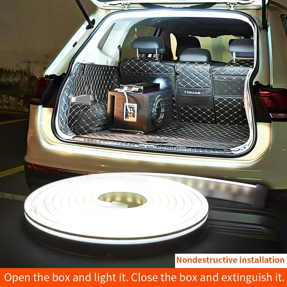 Illuminazione per bagagliaio a - Lighting Bolt Decor recensione e prezzo